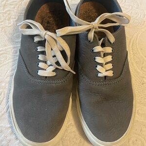 Sherry Women's size 7 Gray Casual Sneakers